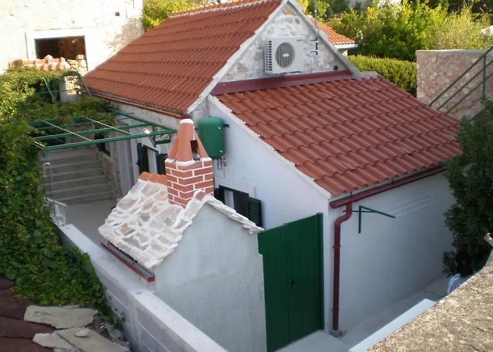 House Dinko Ferienhaus Bol