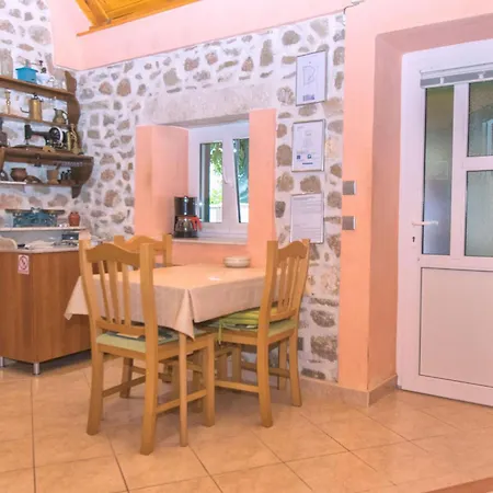 Vakantiehuis House Dinko